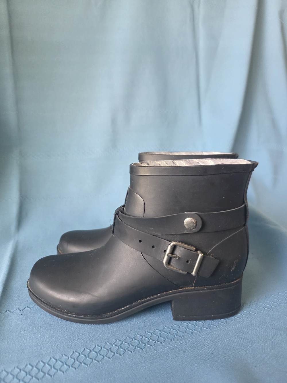 Lucky Brand Rindah Black Waterproof Moto Ankle Rain Boots Sz 7M / 37